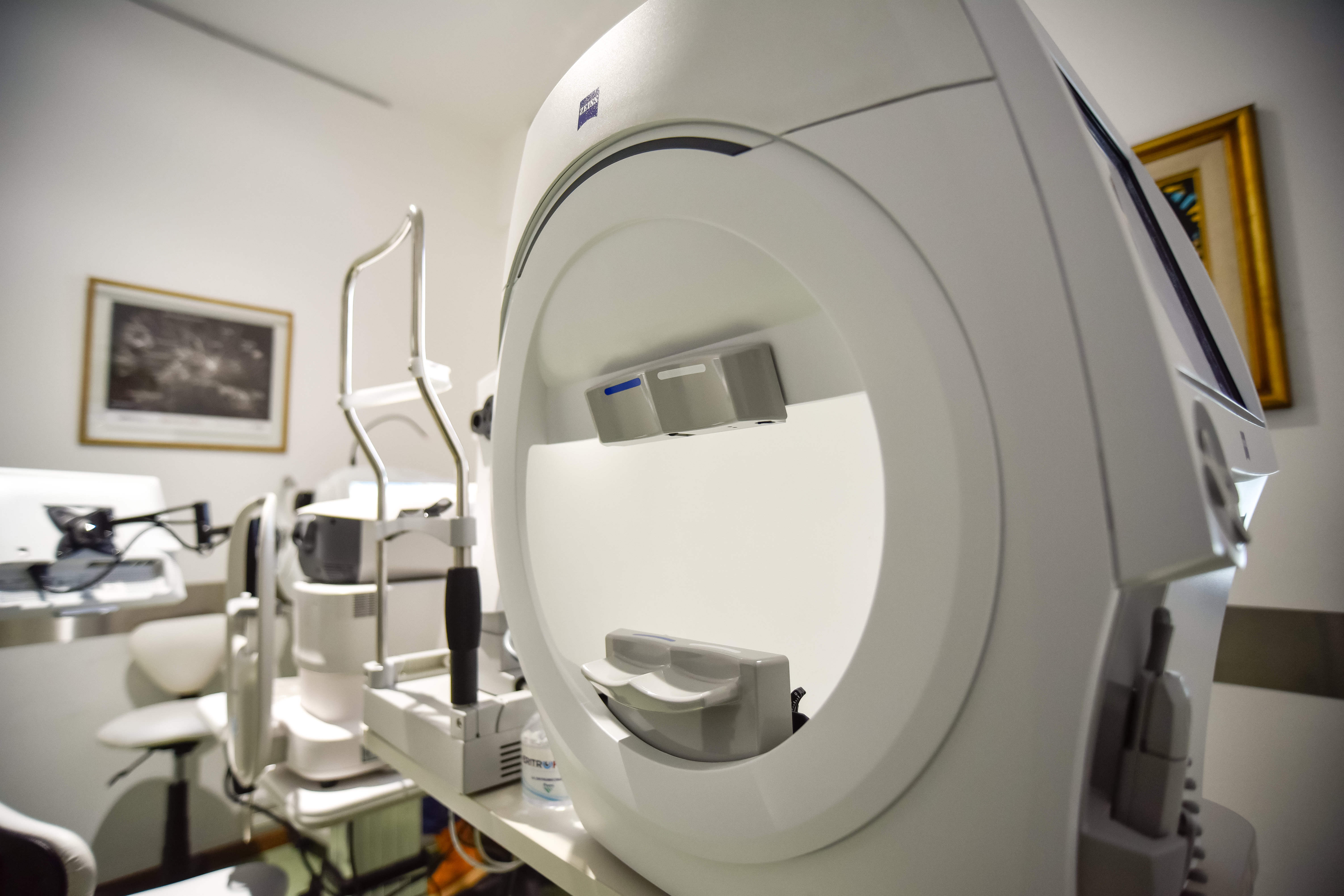 Tecnología y equipamiento médico de Retina Rosario